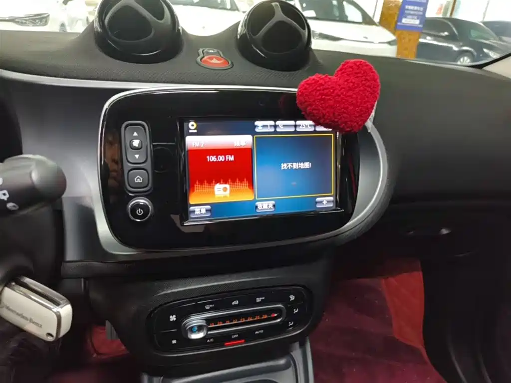 smart forfour 2018 2016 Model 0.9T 66kW Pioneer Edition