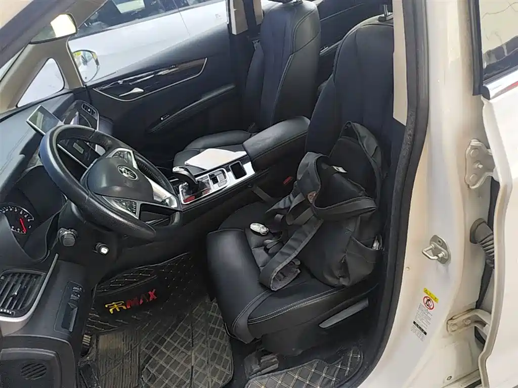 BYD Song MAX 2019 1.5T Auto Smart Connected Sunroof 7-seater China VI фото 15