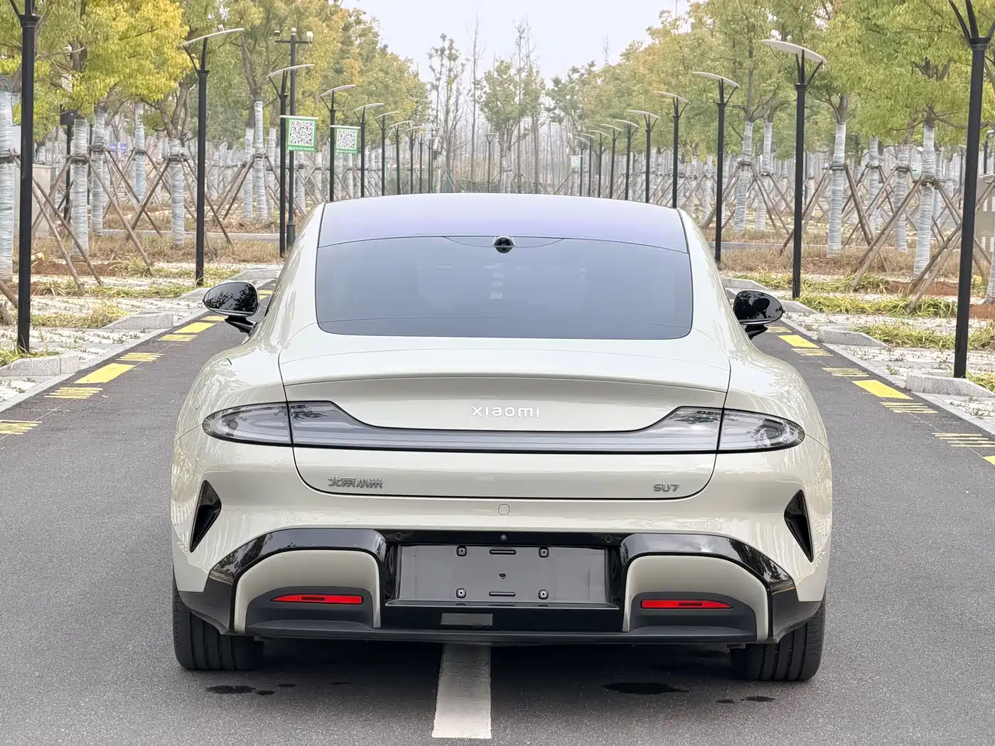 XIAOMI CAR XIAOMI SU7