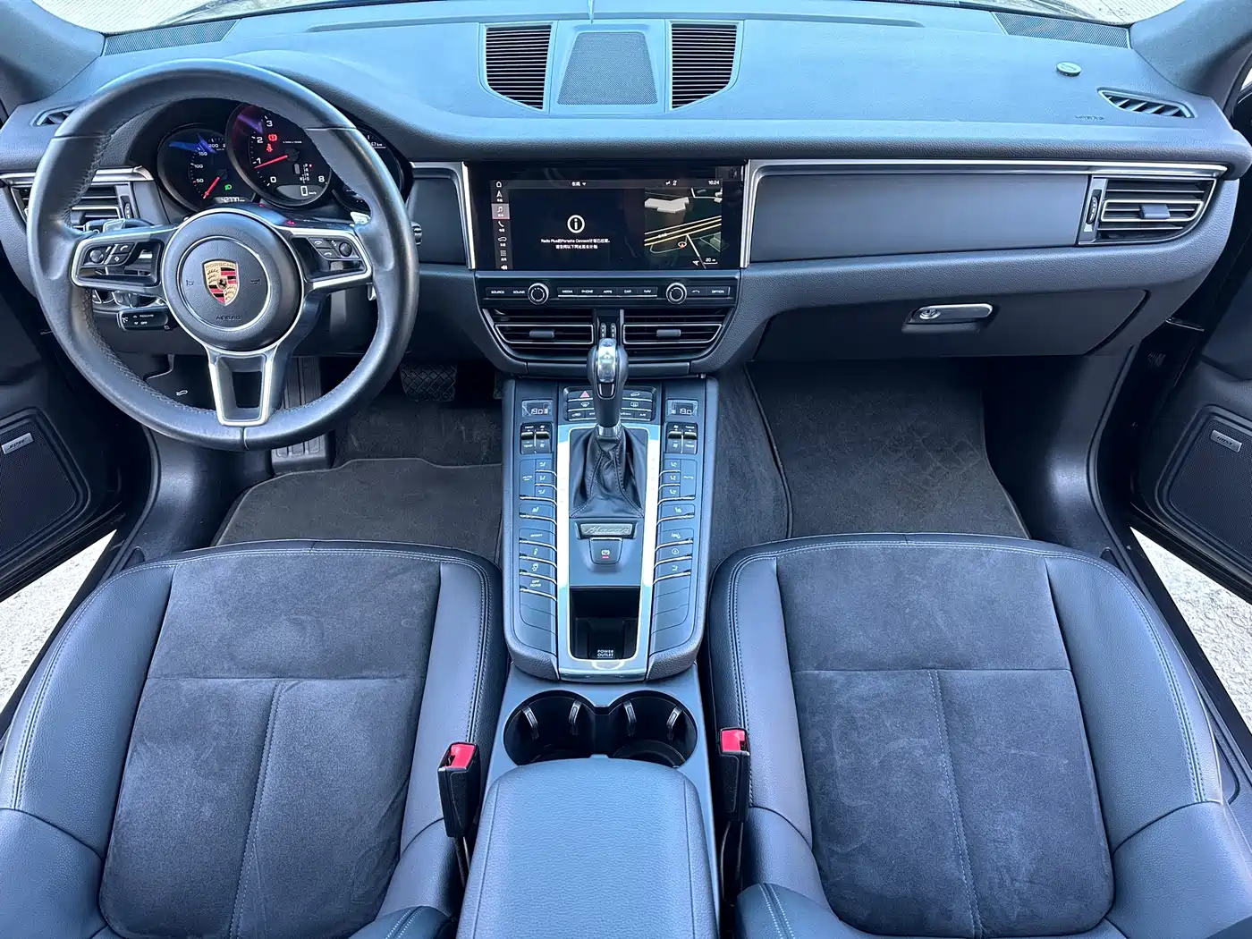 Porsche Macan 2018 Macan 2.0T фото 12