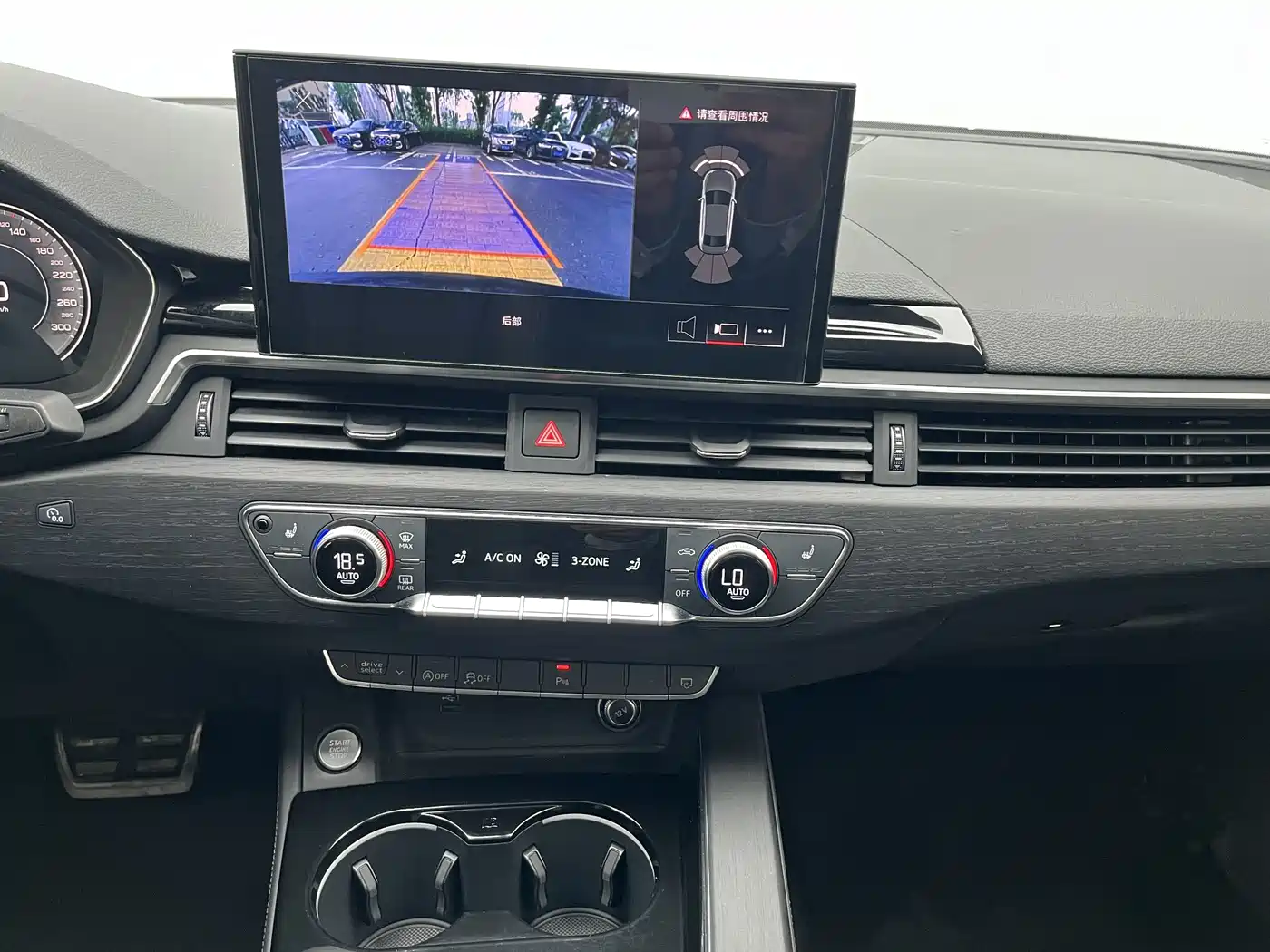 Audi A4L 2024 40 TFSI Luxury Dynamic фото 10