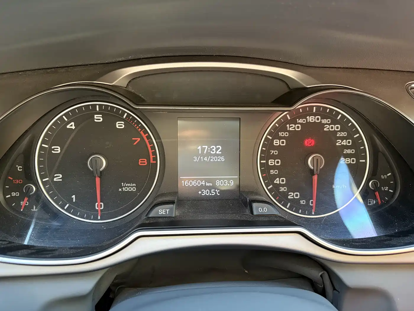 Audi A4L 2013 35 TFSI Automatic Standard фото 21