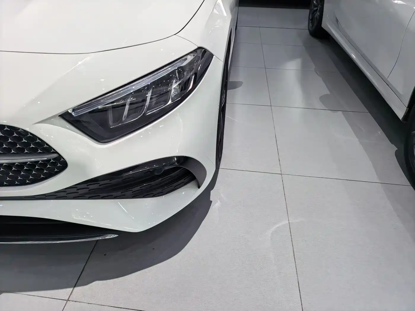 Mercedes-Benz A-Class 2024 A 200 L Fashion Edition фото 3
