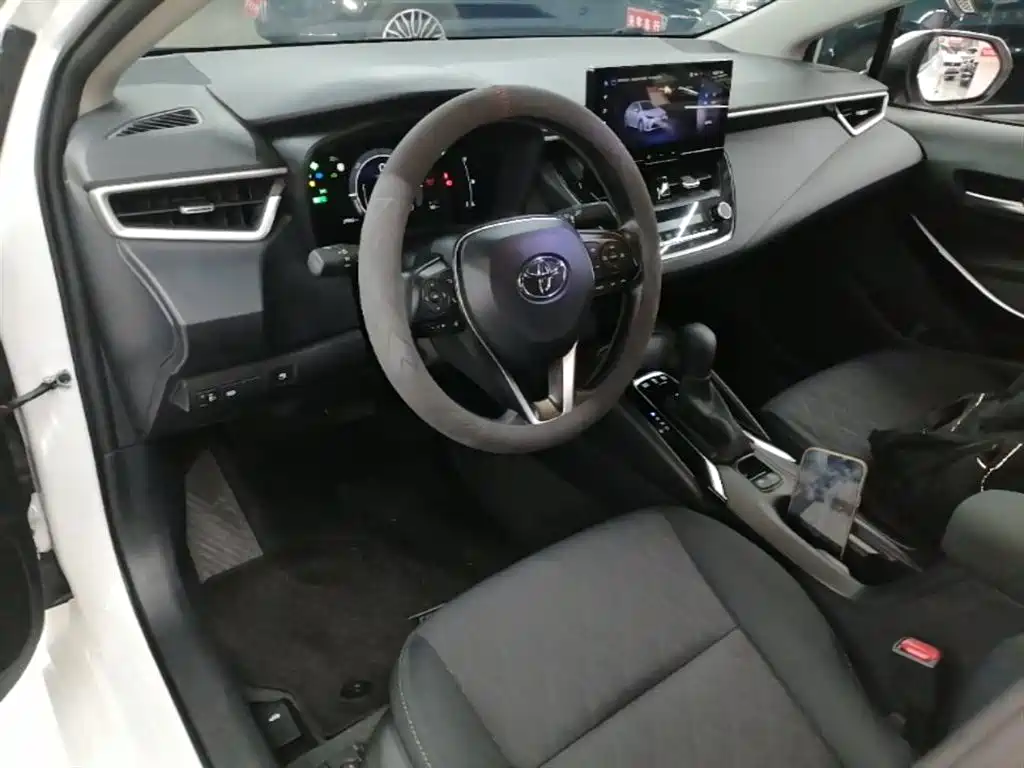 Toyota Corolla 2023 1.8L Smart Hybrid Dual Engine Elite Edition фото 10