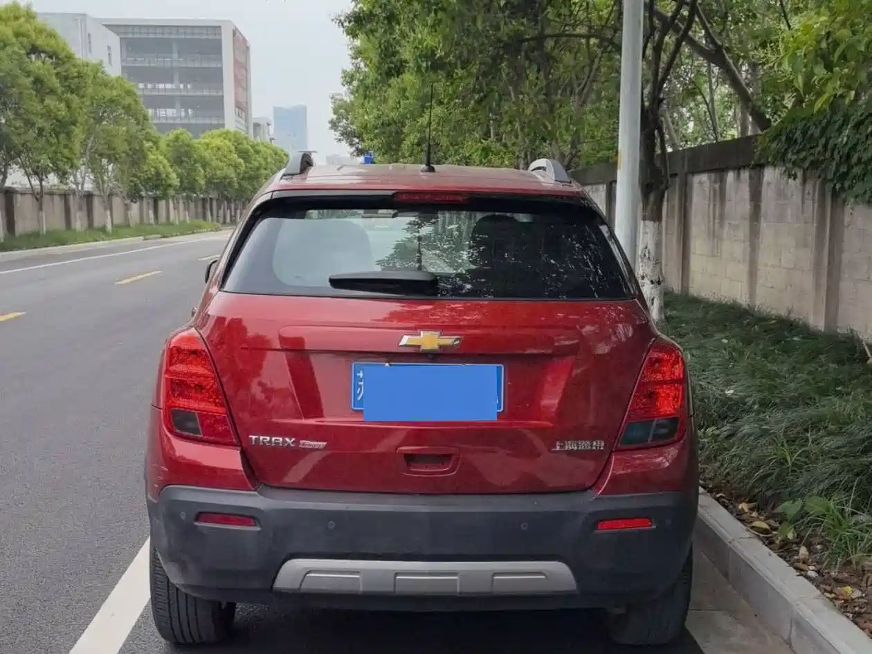 Chevrolet Trax 2016 1.4T Automatic 2WD Luxury фото 4