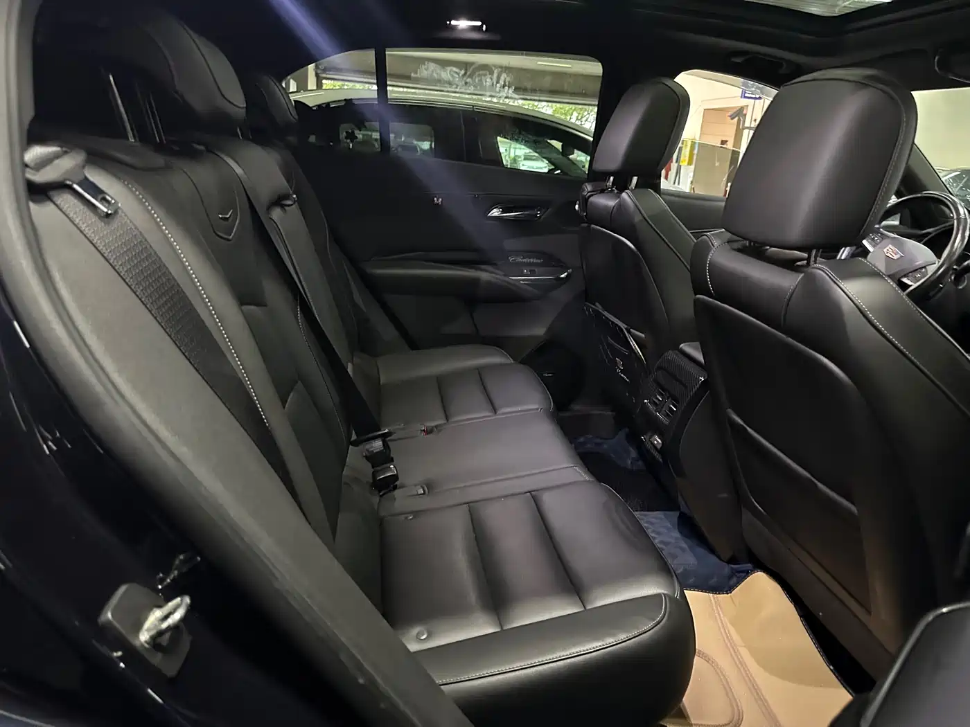 Cadillac XT4 2020 28T FWD Leading Trim фото 14