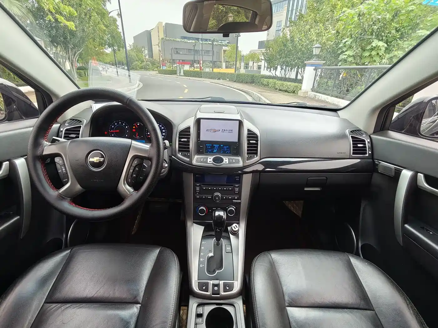 Chevrolet Captiva 2013 2.4L 2WD Urban Edition 7-seater фото 10