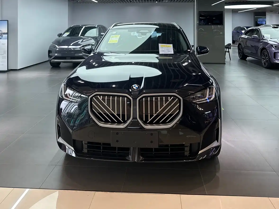 BMW X3 2026 2025 xDrive30L Premium Model M Sport Black Package