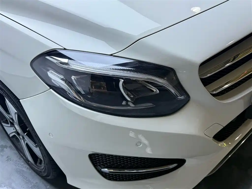 Mercedes-Benz B-Class 2015 B 200 Style фото 14