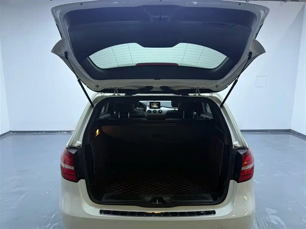 Mercedes-Benz B-Class 2015 B 200 Style фото 21