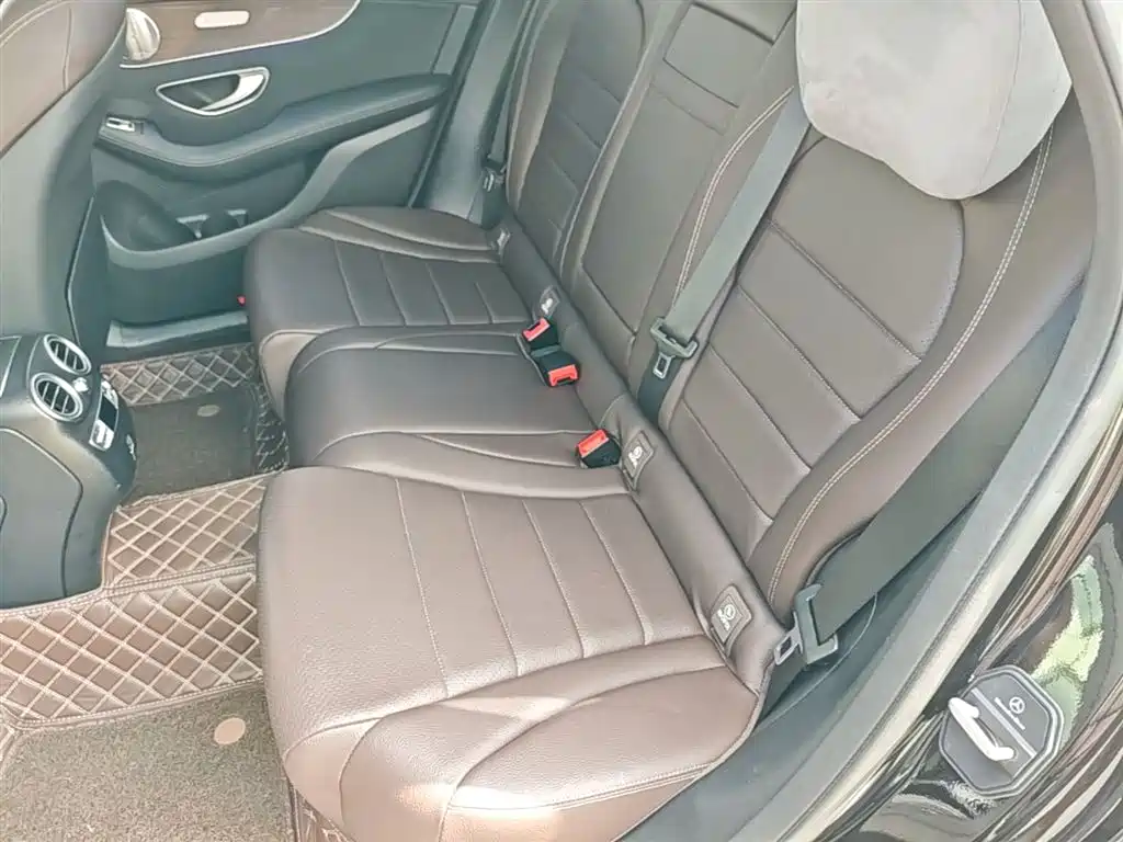 Mercedes-Benz GLC 2021 GLC 300 L 4MATIC Sporty фото 24