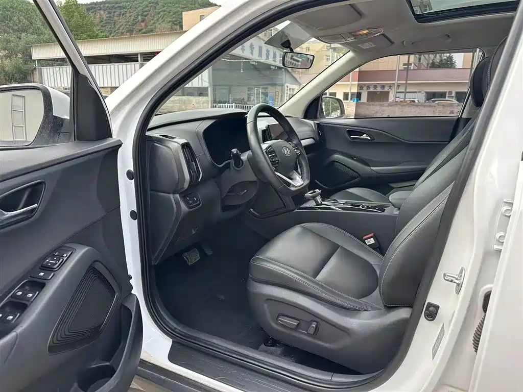 Hyundai Beijing Hyundai ix35 2021 2.0L Automatic 2WD GLS Leading Edition фото 12