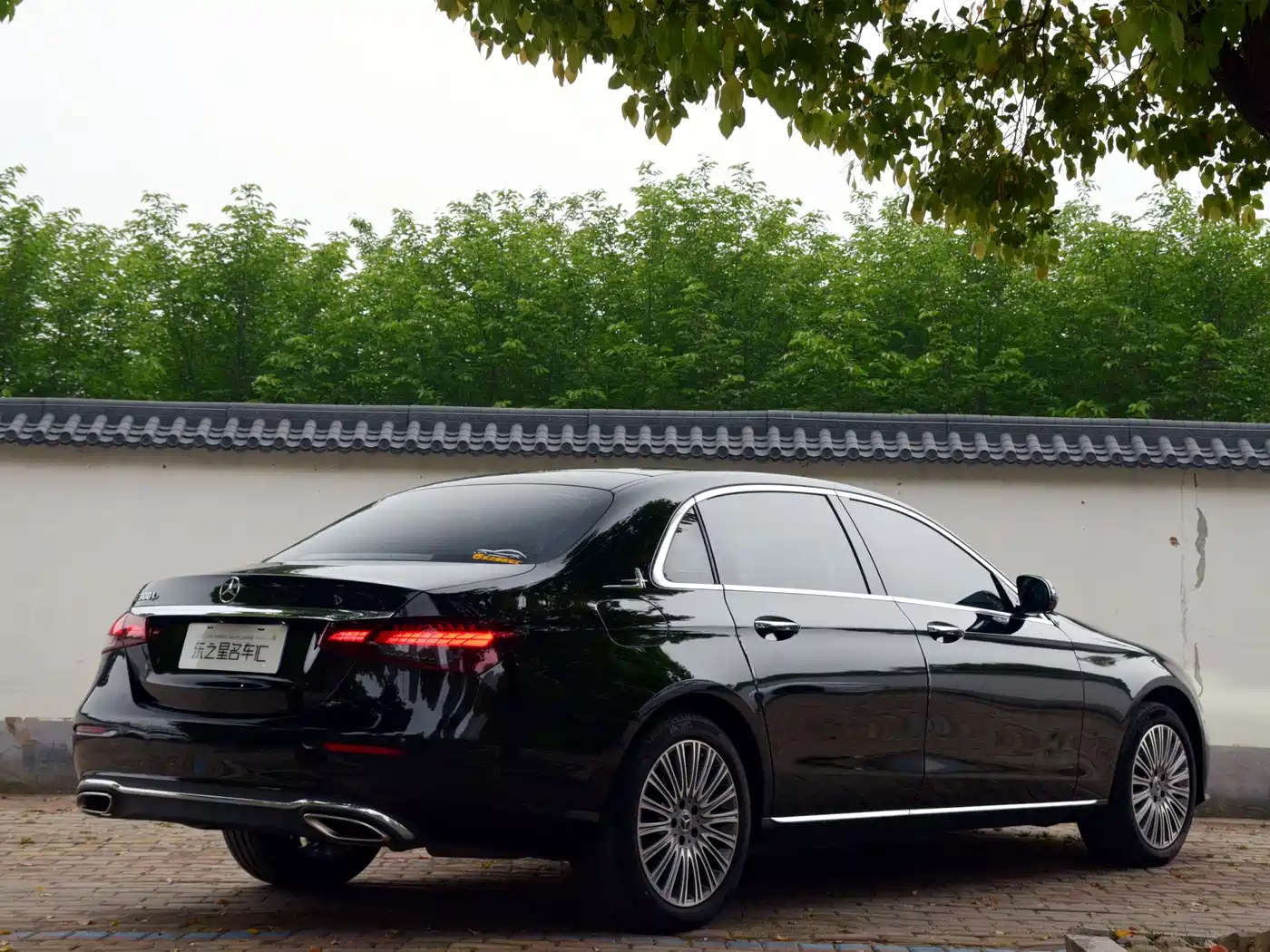 Mercedes-Benz E-Class 2023 E 300 L Fashion фото 13