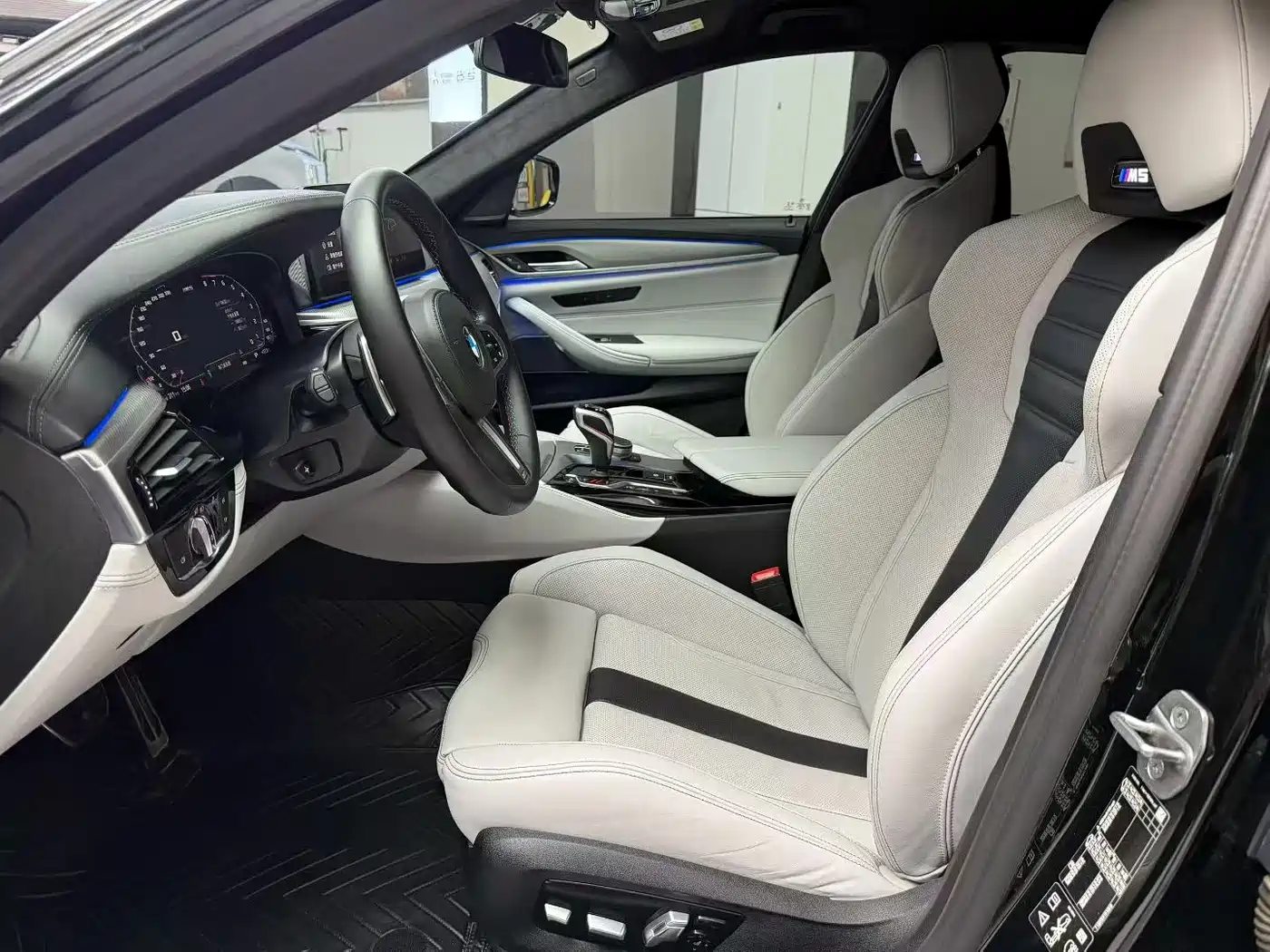 BMW M5 2021 M5 фото 8