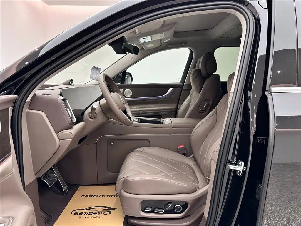 AITO Wenjie AITO M9 2025 Extended Range Ultra 52kWh 6-Seater фото 8