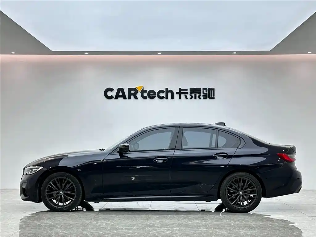 BMW 3 Series 2022 325i M Sport Shadow Edition фото 2