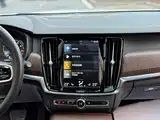 Photo 16 - Volvo V90