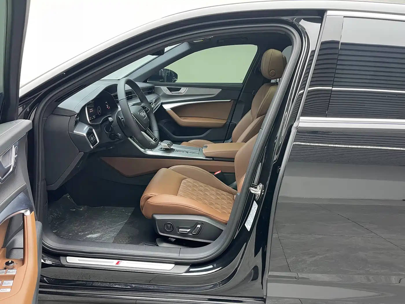 Audi A6L 2025 45 TFSI Premium Sport фото 16