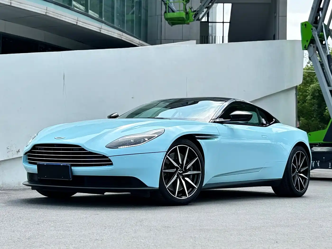 Aston Martin DB11 2019 Model 4.0T V8 Coupe