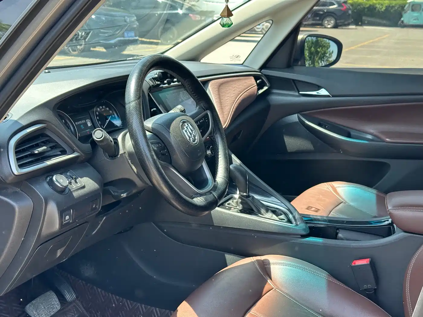 Buick GL6 2019 18T 6-seat Connected Luxury China VI фото 10