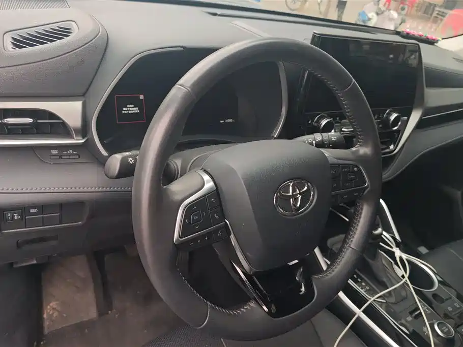 Toyota Highlander 2024 380T AWD Luxury 7-Seater фото 12