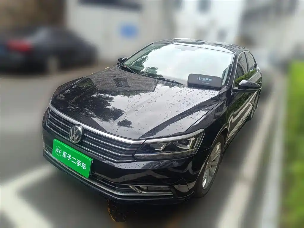 Volkswagen Passat 2017 330TSI DSG Prestige