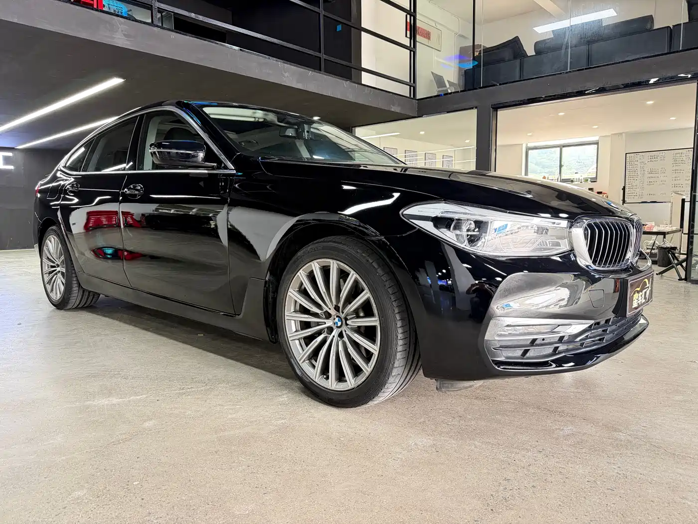 BMW 6 Series GT 2019 630i Luxury Design Package фото 3