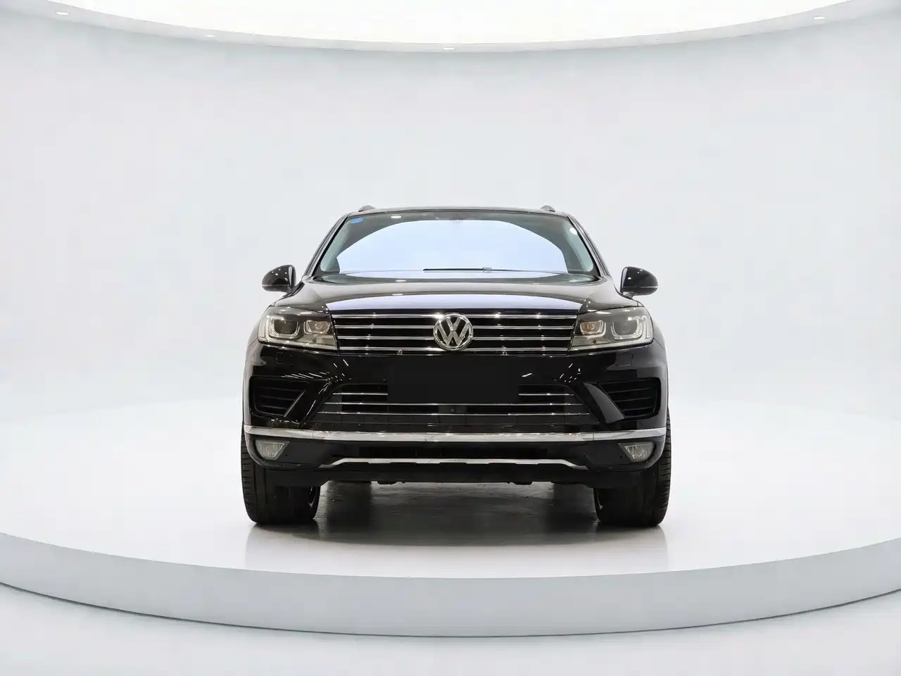 Volkswagen Touareg 2017 3.0TSI Explorer Edition фото 2