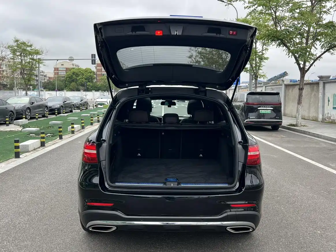 Mercedes-Benz GLC 2019 GLC 260 4MATIC Dynamic фото 19
