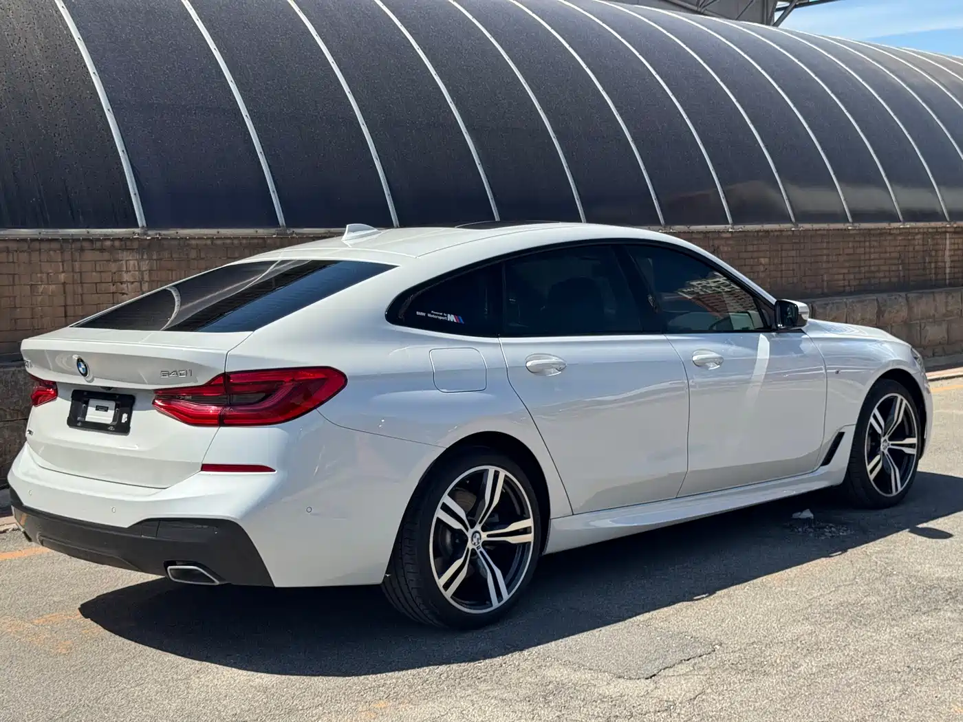 BMW 6 Series GT 2018 640i xDrive M Sport Package фото 20