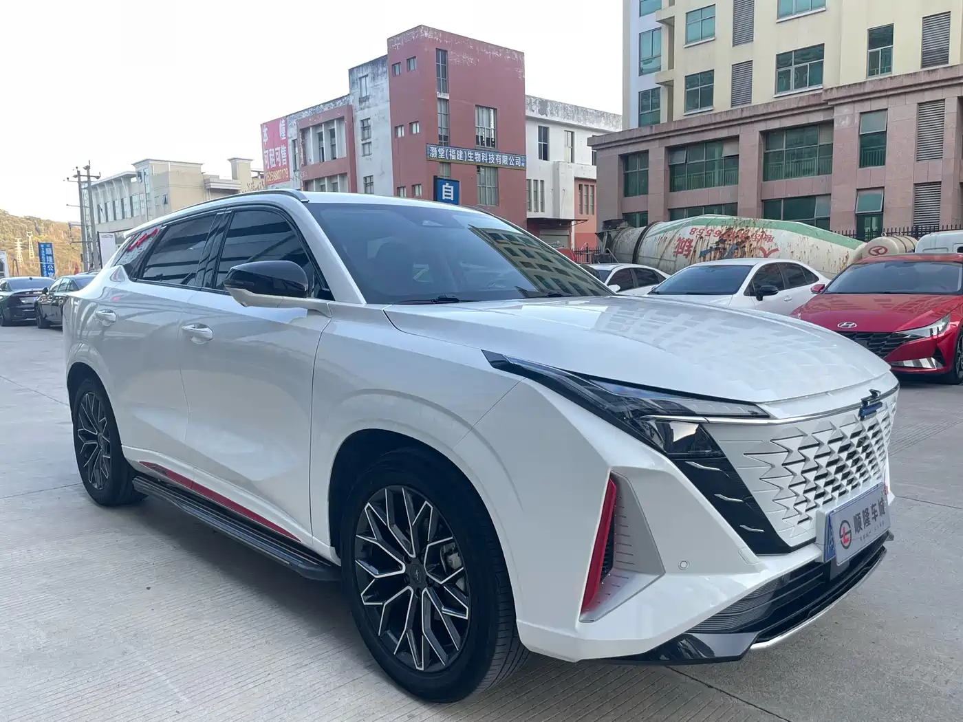 CHANGAN CHANGAN AUCHAN Z6