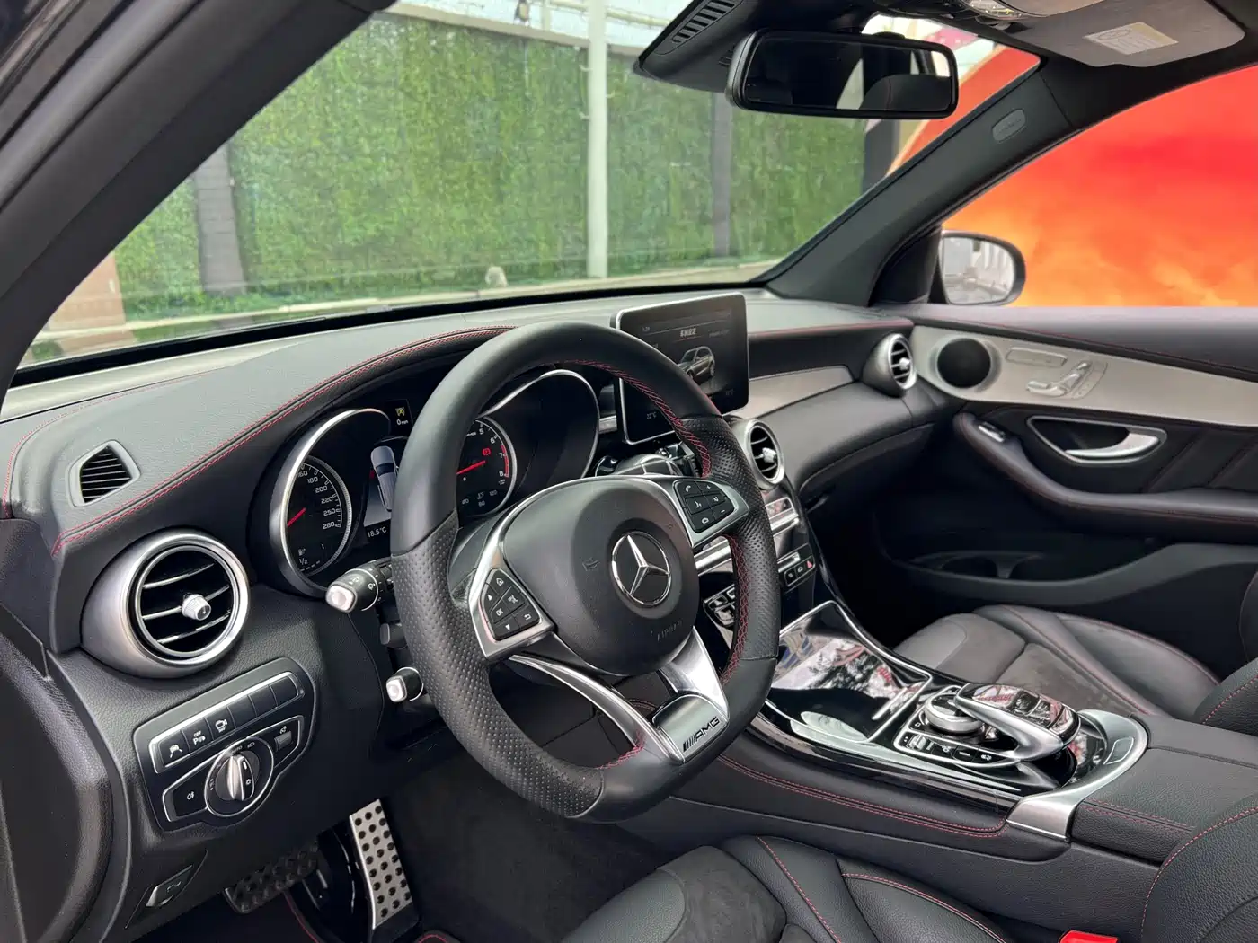 Mercedes-Benz GLC AMG 2017 AMG GLC 43 4MATIC фото 9