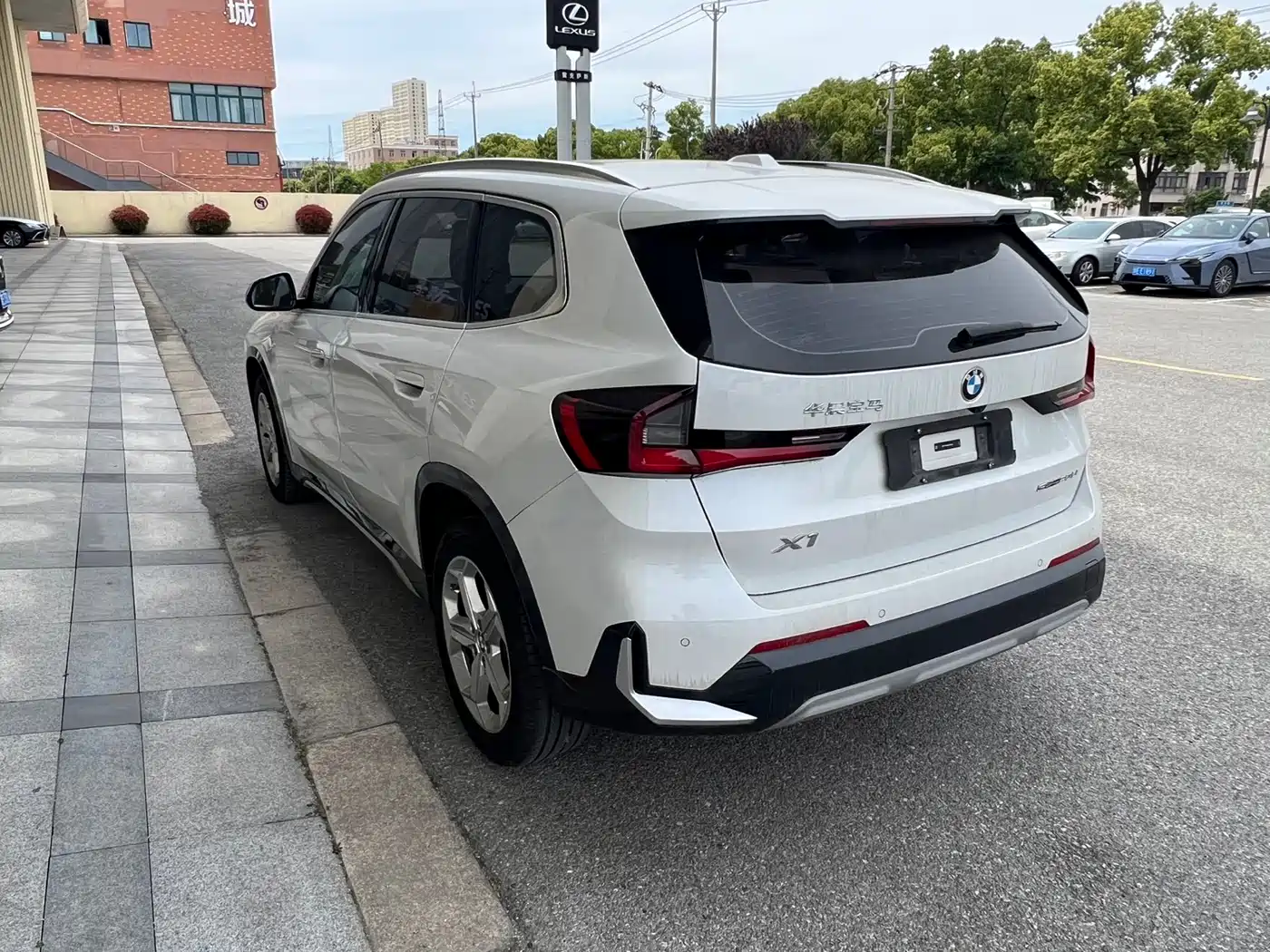 BMW X1 2023 sDrive20Li X Design Package фото 4