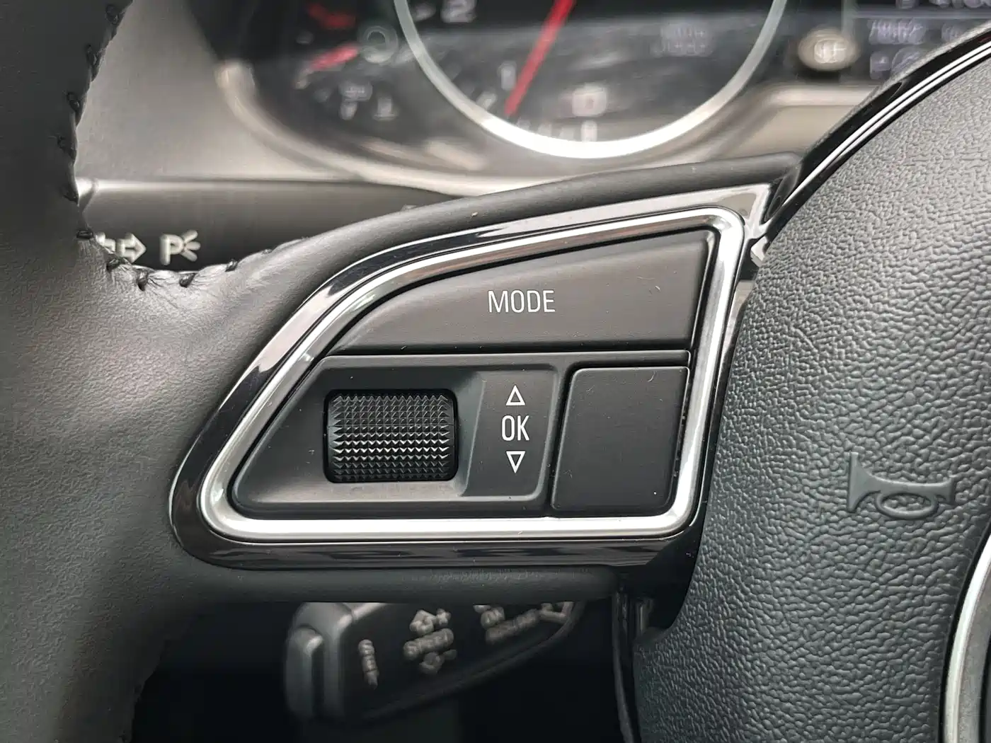 Audi Q5 2017 Plus 40 TFSI Technology фото 18