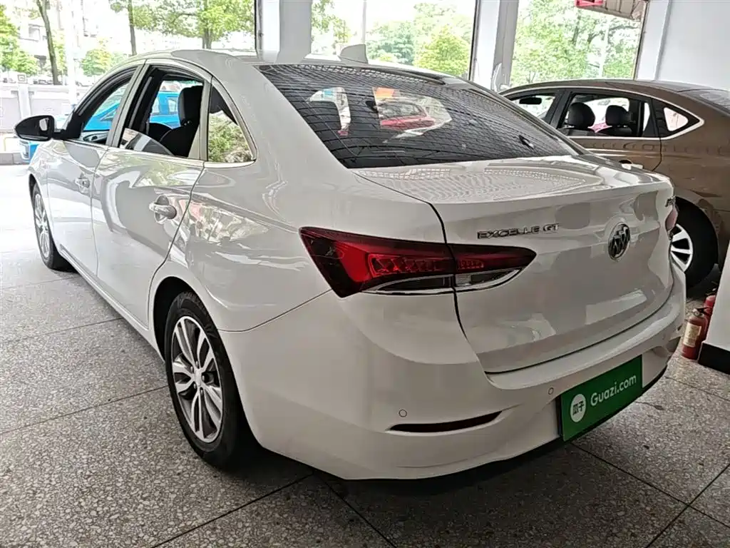 Buick Excelle 2019 18T Auto Connected Elite China VI фото 23