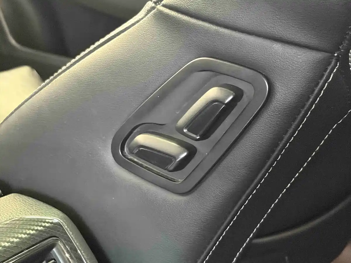Škoda Superb 2016 TSI330 DSG Smart Edition фото 19