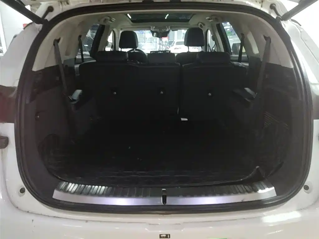 BYD Tang 2018 2.0T Automatic Smart Connection Honor Edition 7-Seater China V фото 19