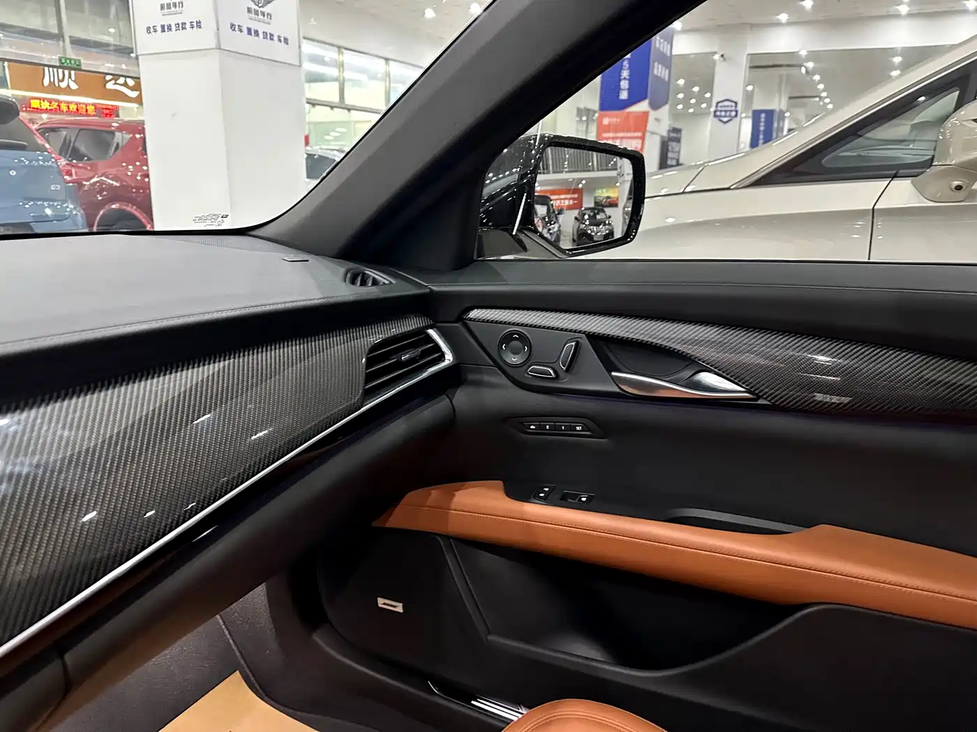 Cadillac CT6 2016 2016 28T Leading