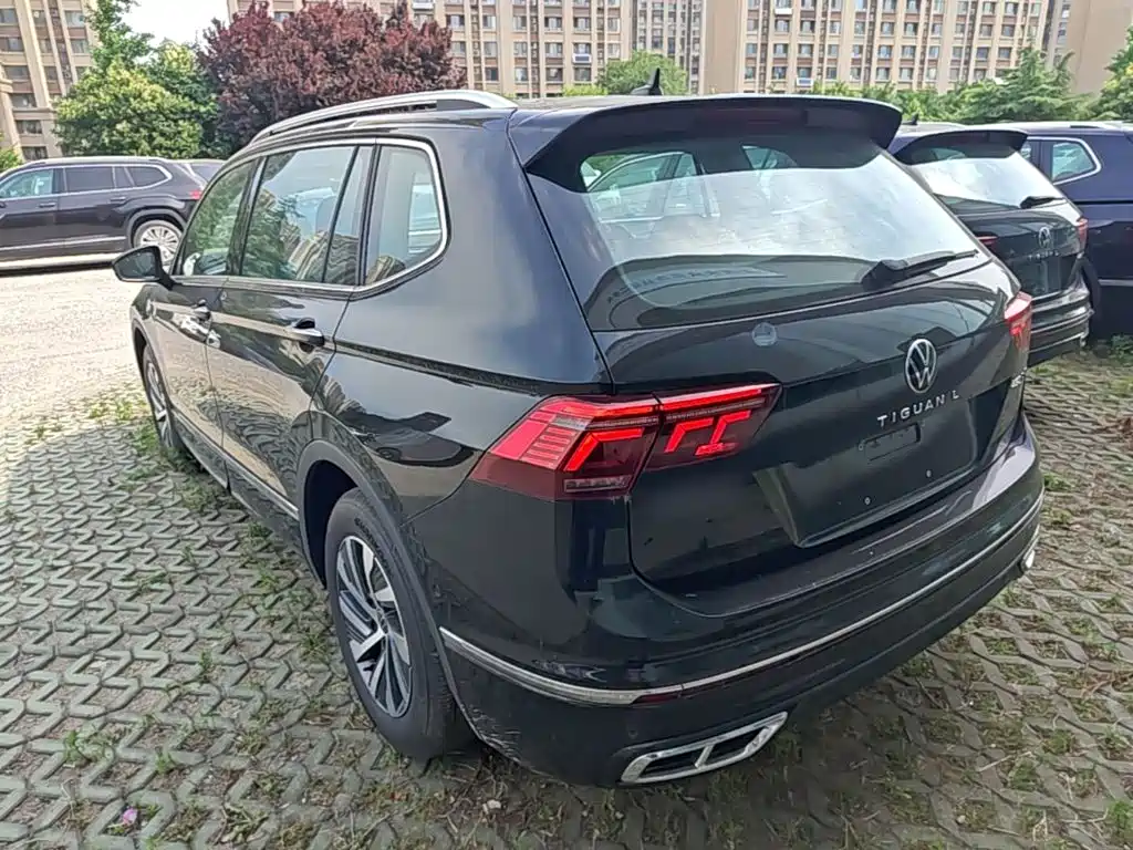 VOLKSWAGEN TIGUAN L NEW ENERGY