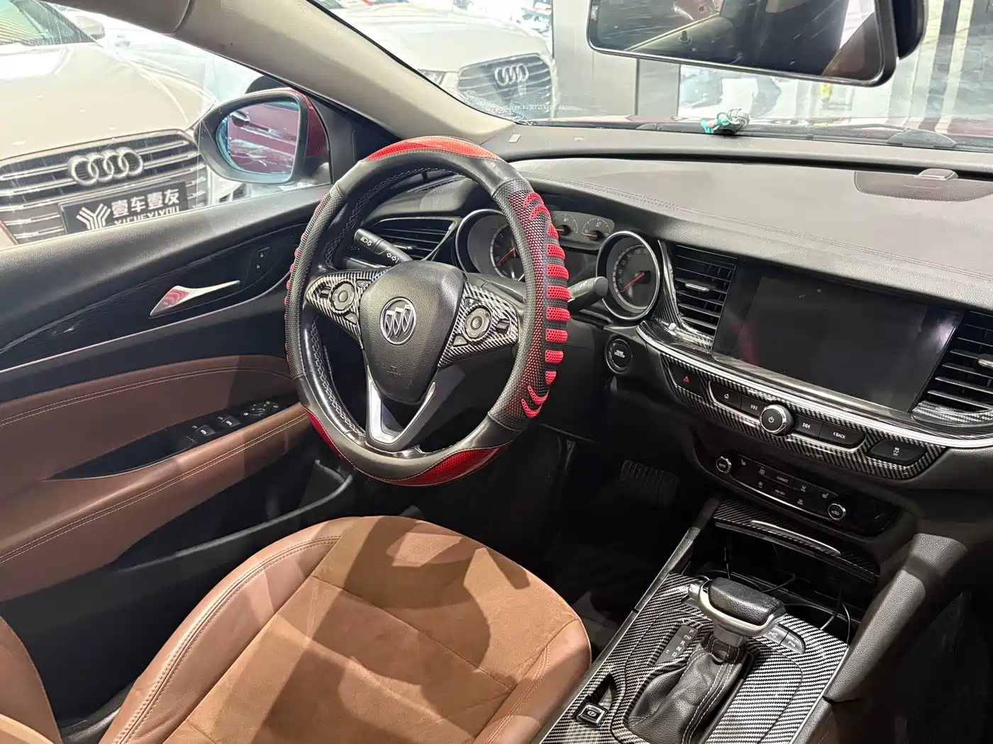 Buick Regal 2019 20T Luxury China VI фото 12