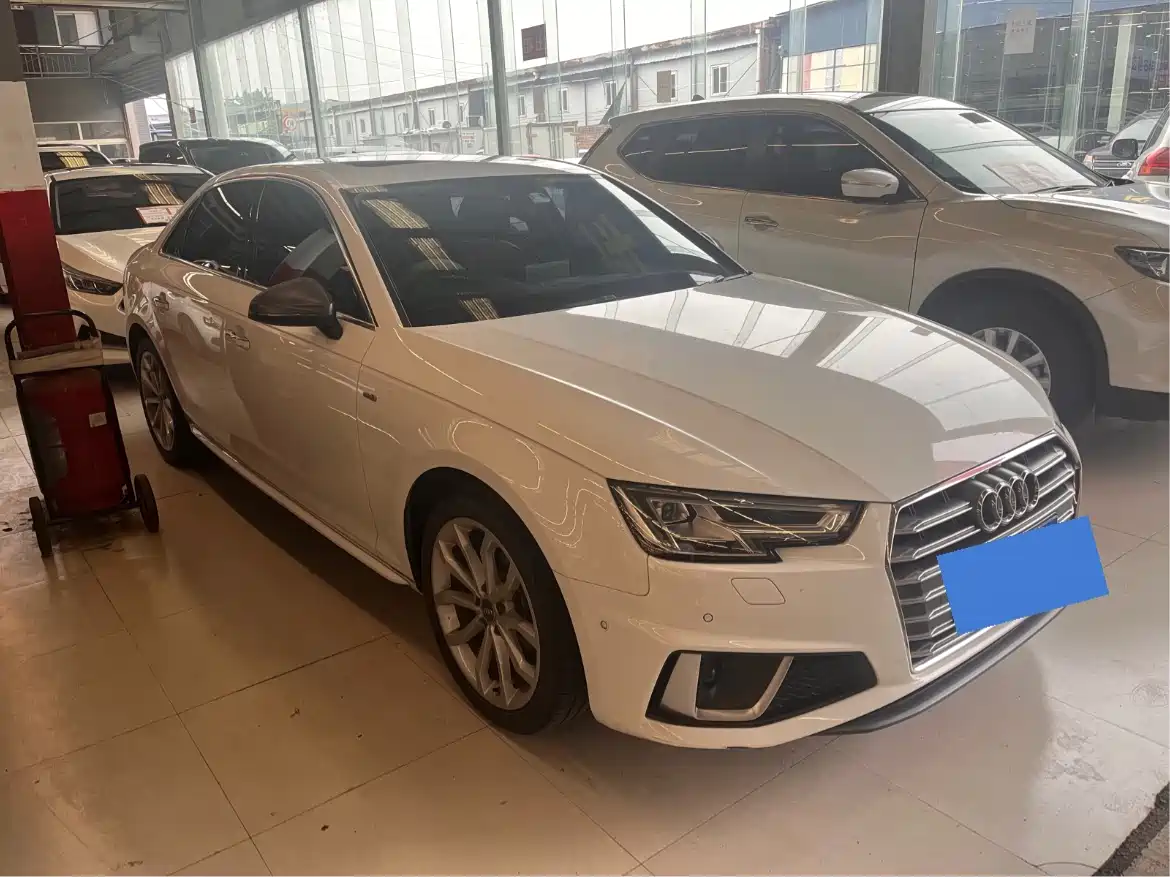 Audi A4L 2019 40 TFSI Fashion (China VI) фото 3