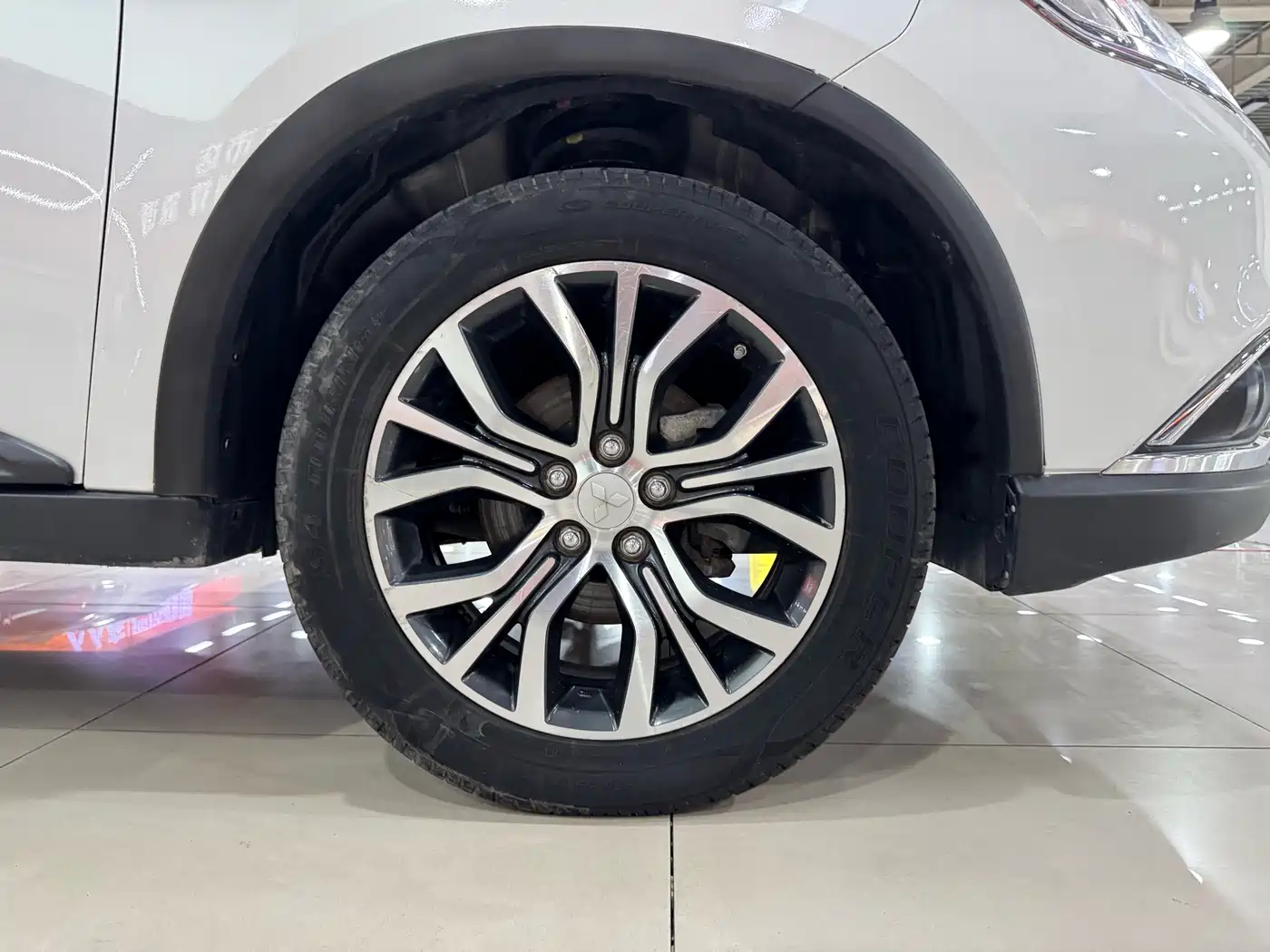 Mitsubishi Outlander 2017 2018 2.4L 4WD Elite Edition 5-seater