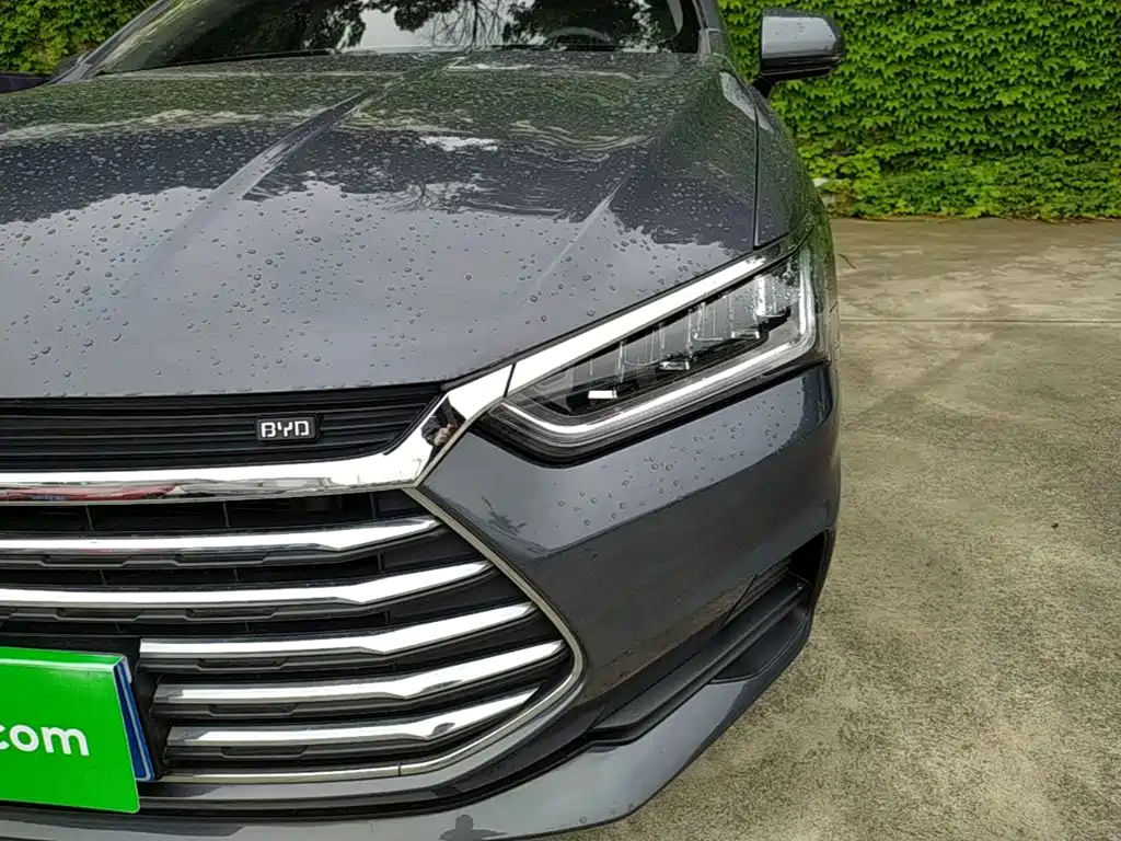 BYD Qin Pro 2021 2020 Surpass Edition 1.5TI Automatic Flagship