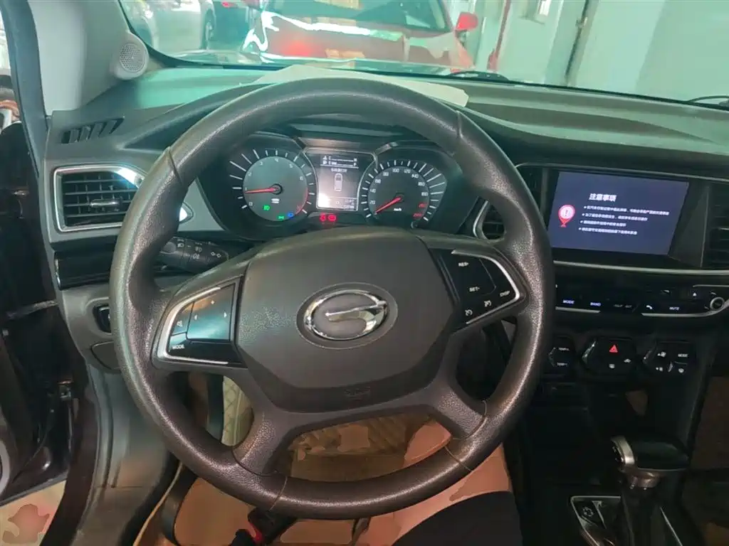 GAC Trumpchi Trumpchi GS4 2015 200T G-DCT Elite Edition фото 11