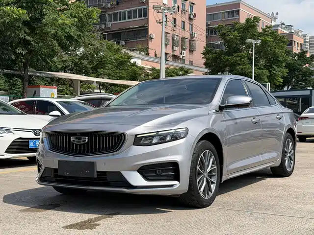 Geely Preface 2.0TD, Люкс