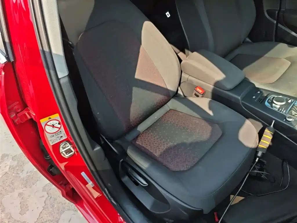 Audi A3 2017 Sportback 35 TFSI Progressive фото 25