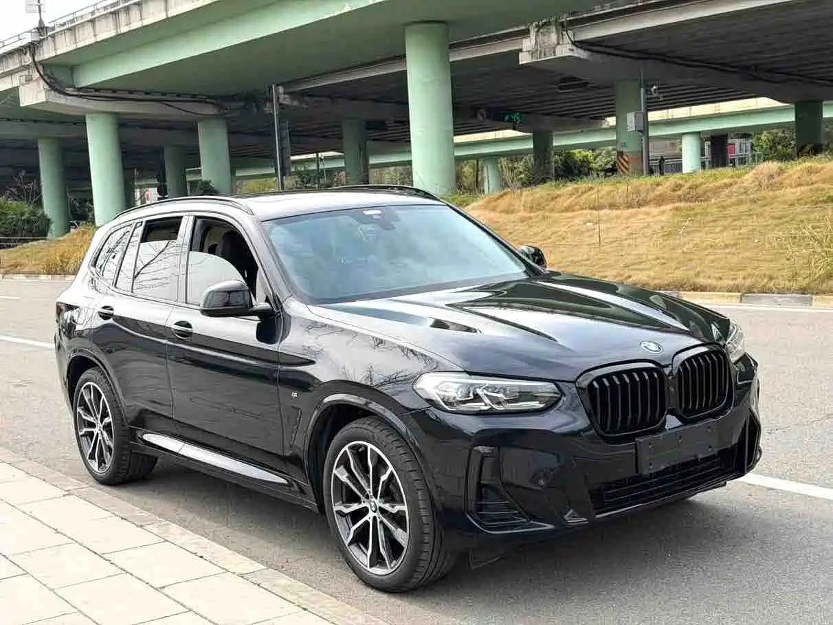 BMW X3 2022 xDrive30i Leading M Night Package фото 2