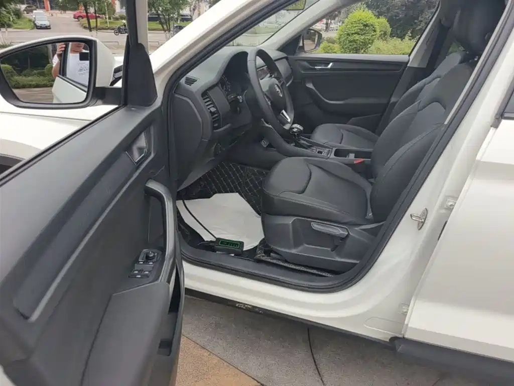 Škoda Kodiaq 2019 Facelift TSI330 5-seat 2WD Standard China VI фото 16