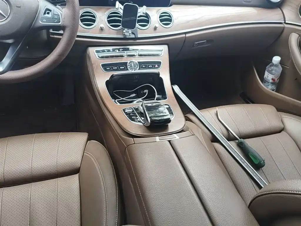 Mercedes-Benz E-Class 2018 Facelift E 200 L фото 14