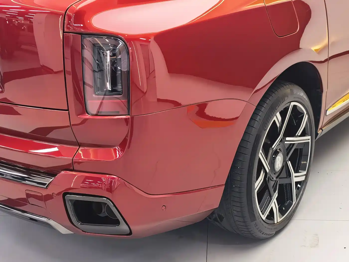 Photo 7 - Rolls-Royce Cullinan